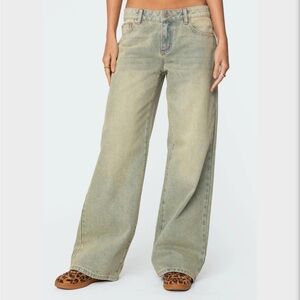 Acid wash  baggy jeans